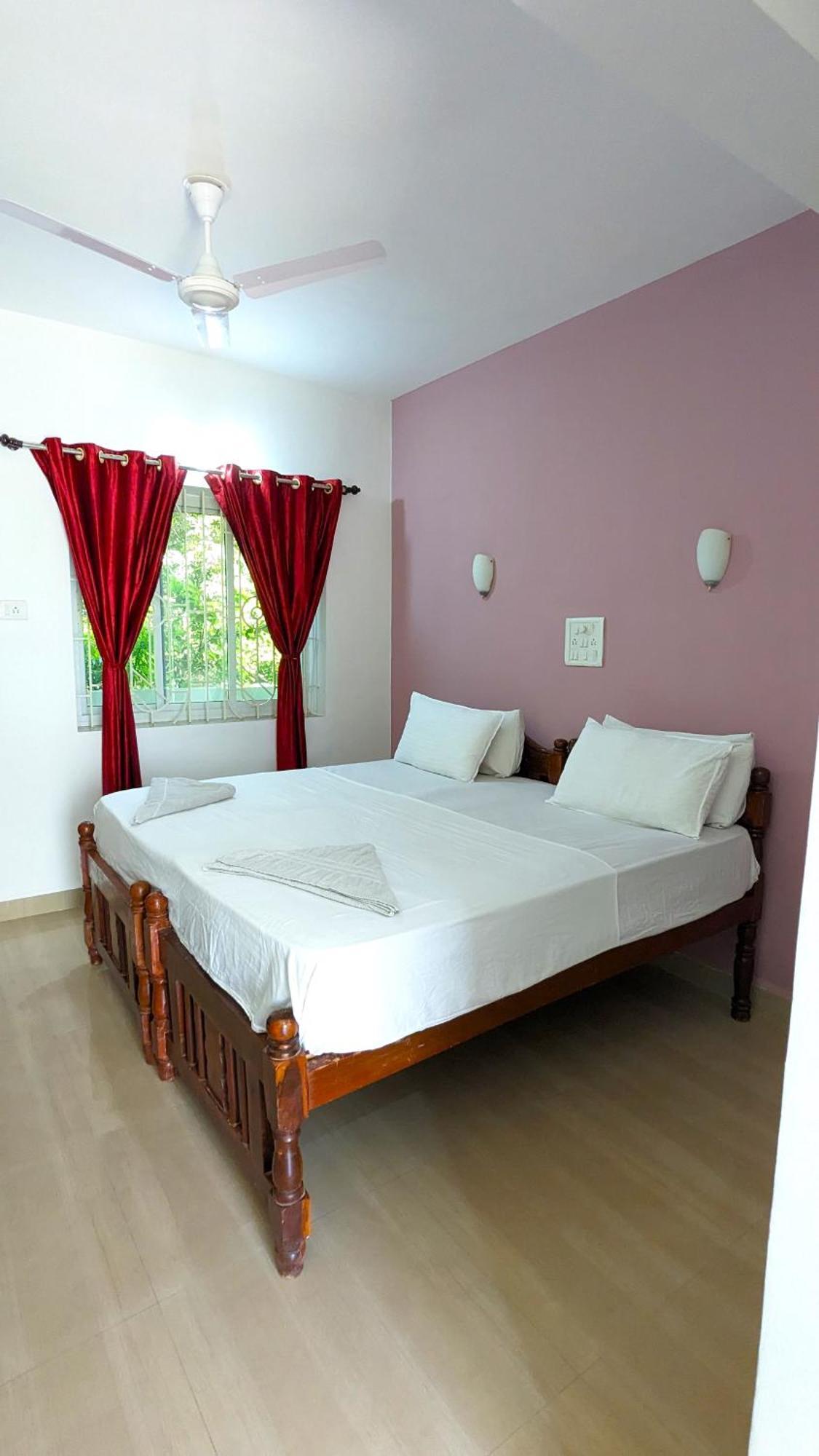 Santana Guest House Agonda Bagian luar foto